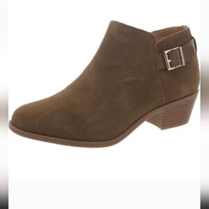 Vionic Womens Millie Suede Zipper Booties  NIB Size 8 Wide Olive